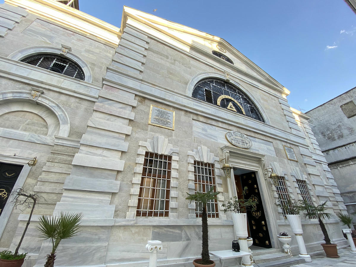 Beyoğlu Üç Horan seçimi ertelendi